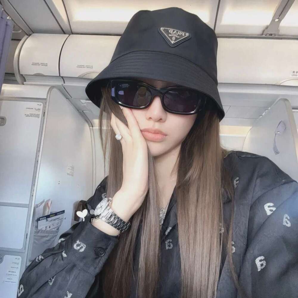 P Brand High Version Classic Triangle Logo Nylon Hat, Four Seasons Style, Unisex Fisherman Hat New Model 493