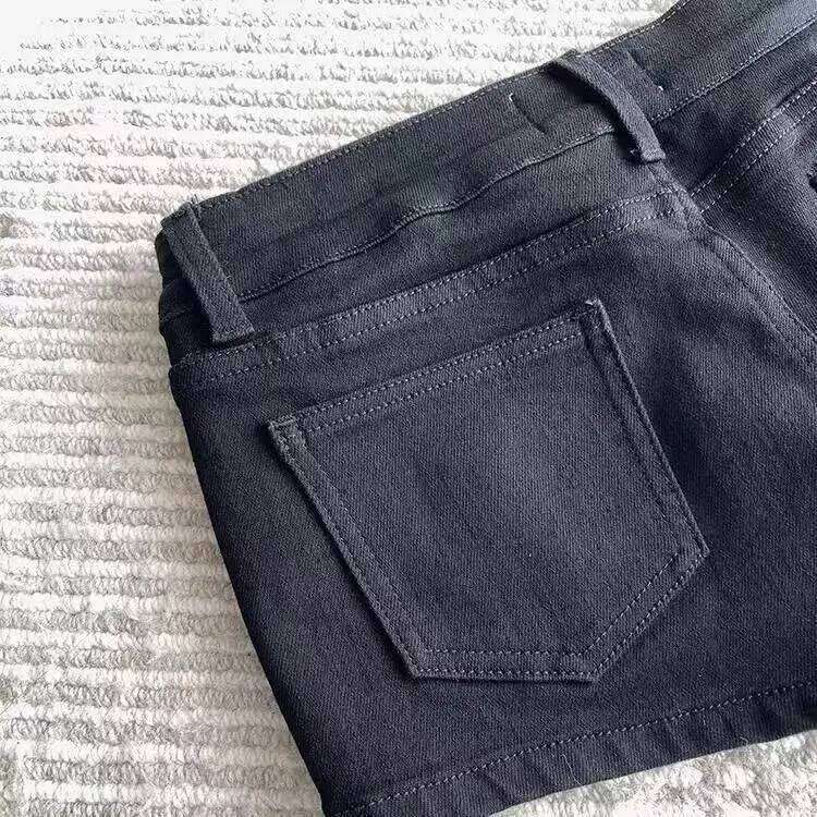 Korean Style Streetwear Women Casual Fashion Low Waist Jeans Gothic Black Denim Shorts Pants for Ladies Outfits Chic XJ260206