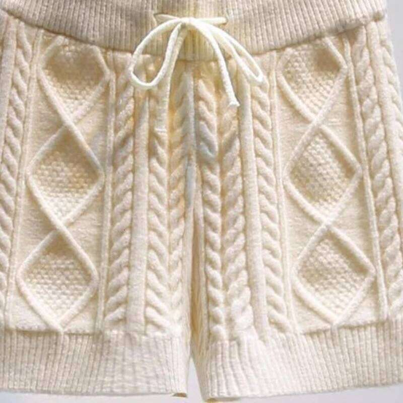 Autumn Elastic Woman Wrap Hip Knit Hot Sweet High Waist Twist Thick Outwear Casual Straight Striped Home Shorts XJ260206