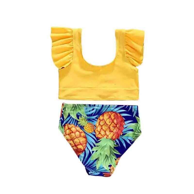 Tropical Family Swimwear Pineapple Print Sleeveless Bikini Set with Matching Swimming Trunks for a Fun Day at the XJ260206