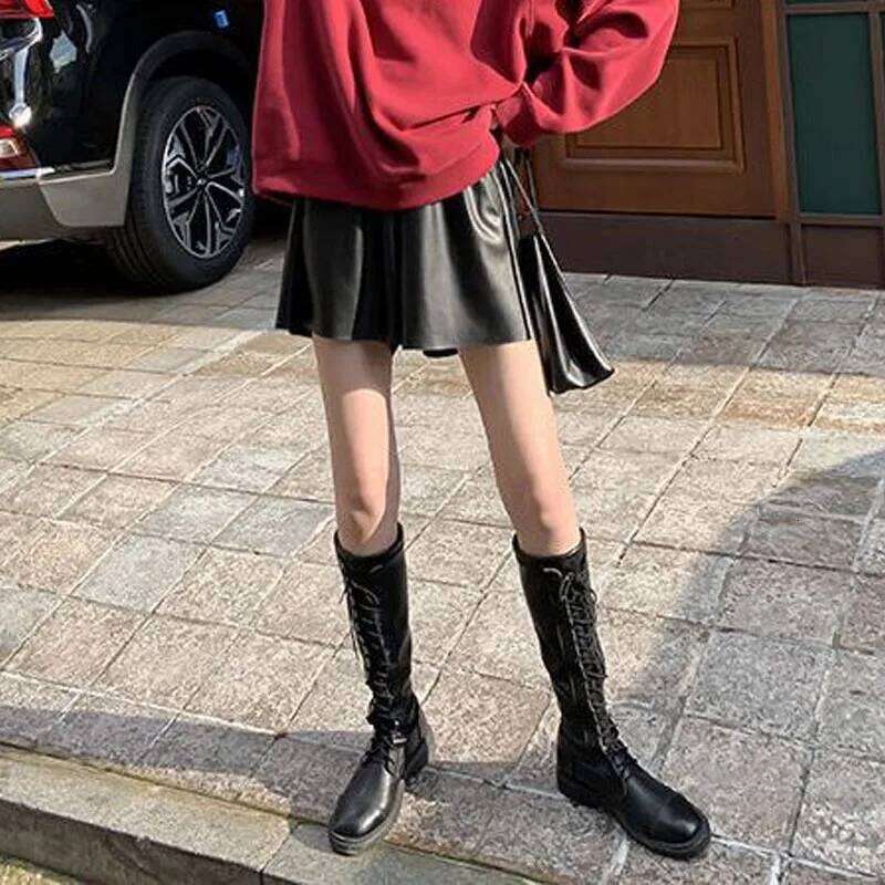 2023 Autumn Winter Korean Solid Color Leather Shorts Trend Women's Clothing All-match Casual Elastic High Waist Pants For Female XJ260206