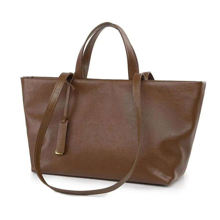 Luxury Woman Shoulder Soft Leather Large Capacity Square Fashion Tote Bag Korean Fashionable Handbag Shopping Underarm Bags Y260205