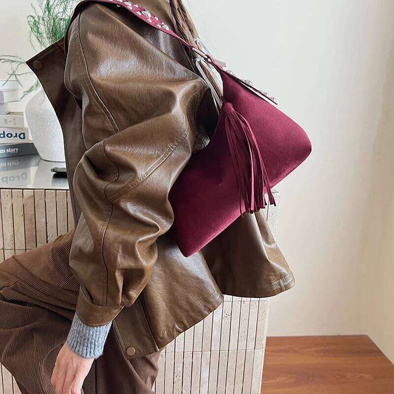MOODS Fashion Shoulder Bags For Women Rivets Tassels Decored PU Suede Cross Body Bag 2025 Autumn Latest Luxury Designer Handbags Y260205