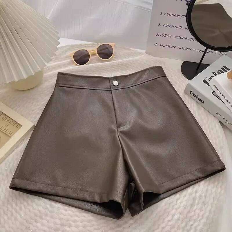 Fashionable Coffee Color High-Waisted Slimming Leather Shorts for Women 2025 Vintgae All Macth Streetwear Short Pants XJ260206