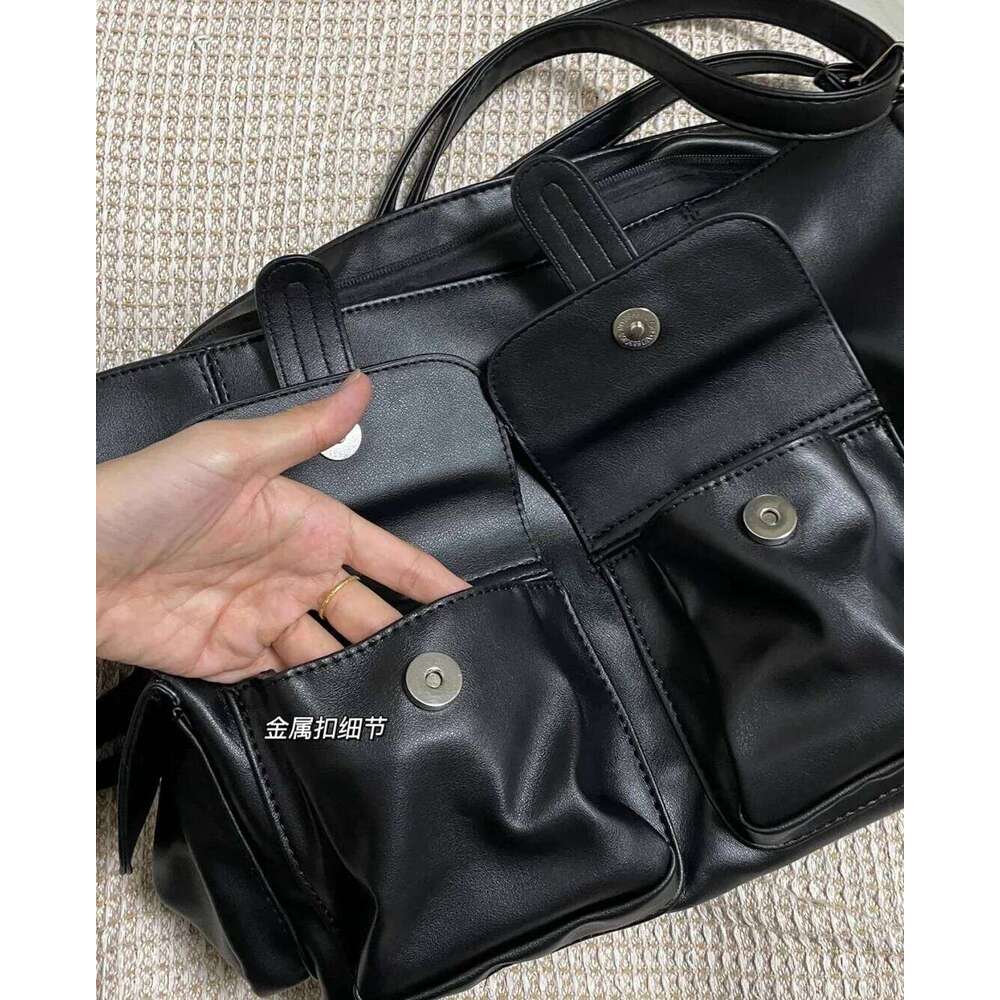Soft PU leather women shoulder Large capacity black female crossbody Casual Messenger bag for ladies big handbag bolsa Y260205