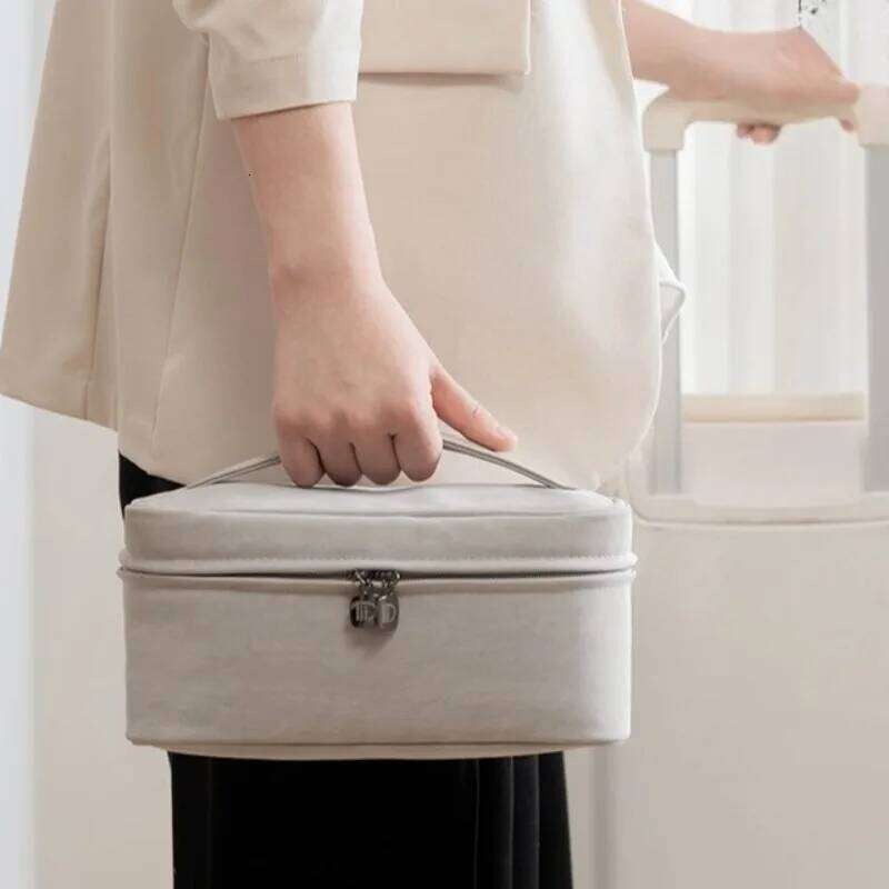 1pcs Cosmetic Multi-Functional Waterproof Toiletry Bag Large Capacity Handheld Makeup Organizer for Travel Daily Use Y260206