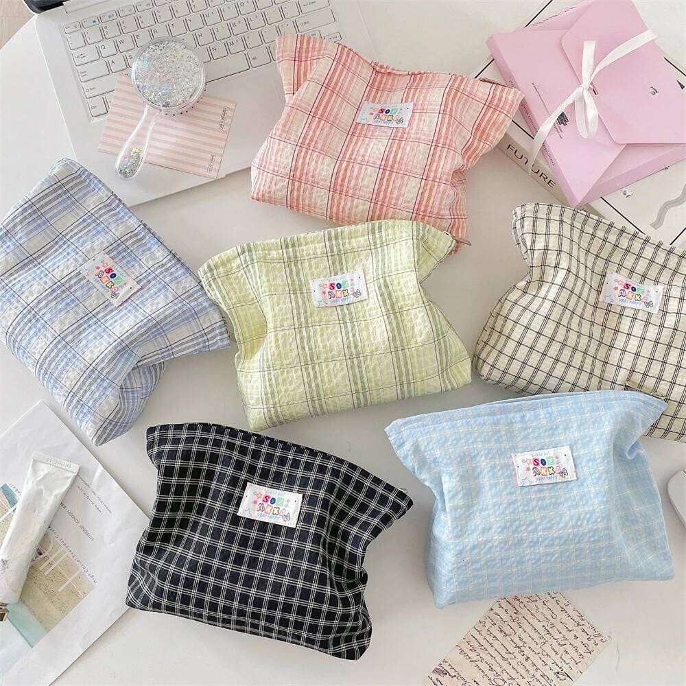 Fashion Plaid Cosmetic Portable Travel Toiletry Women Large Capacity Zipper Make Up Organizer Makeup Storage Bag Y260206