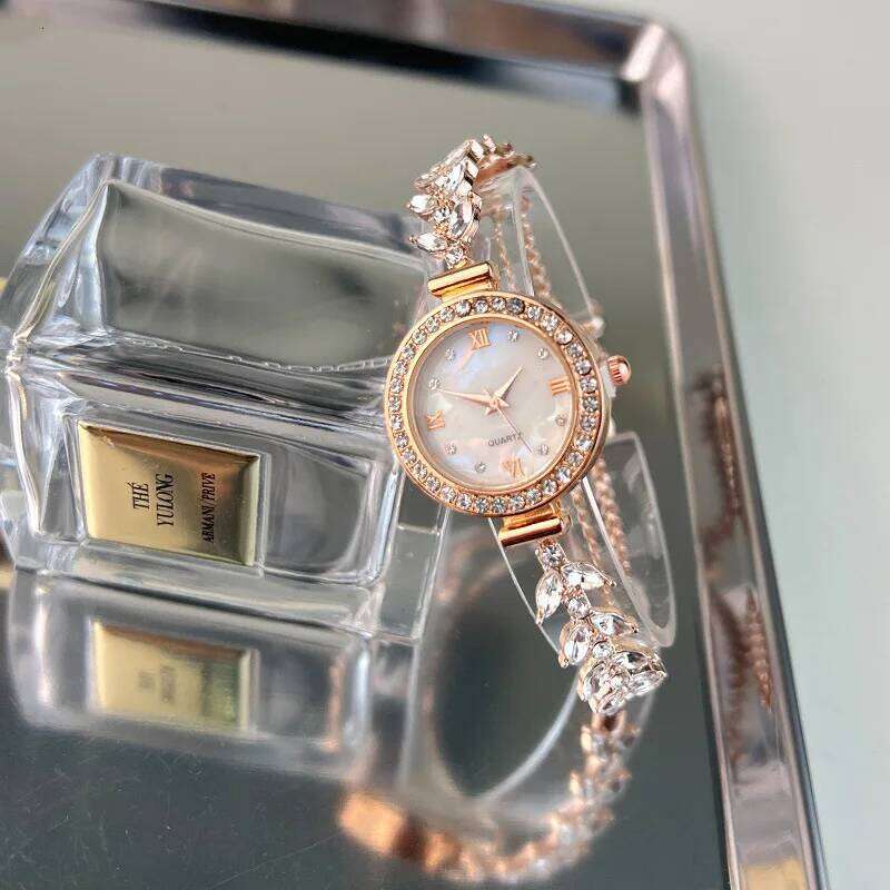 Luxury Rhinestone Bracelet Women Watches Elegant Roma Dial Ladies Wristwatch Reloj Mujer Girls Clock Gift Z260206