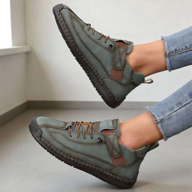 Spring Autumn Casual Shoes for Women British Style Retro Anti Slip Loafers Lace Up Comfortable Soft Sole Street Fashion Men Shoe