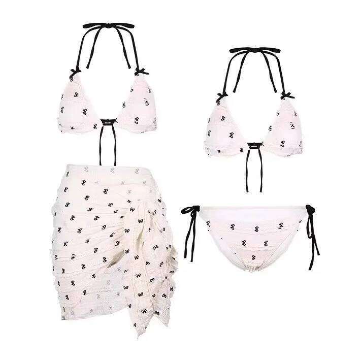 High Sense Sweet Cute Girl Pure Desire Small Fragrant Wind Bikini Hot Spring Vacation Split Swimsuit Woman XJ260206