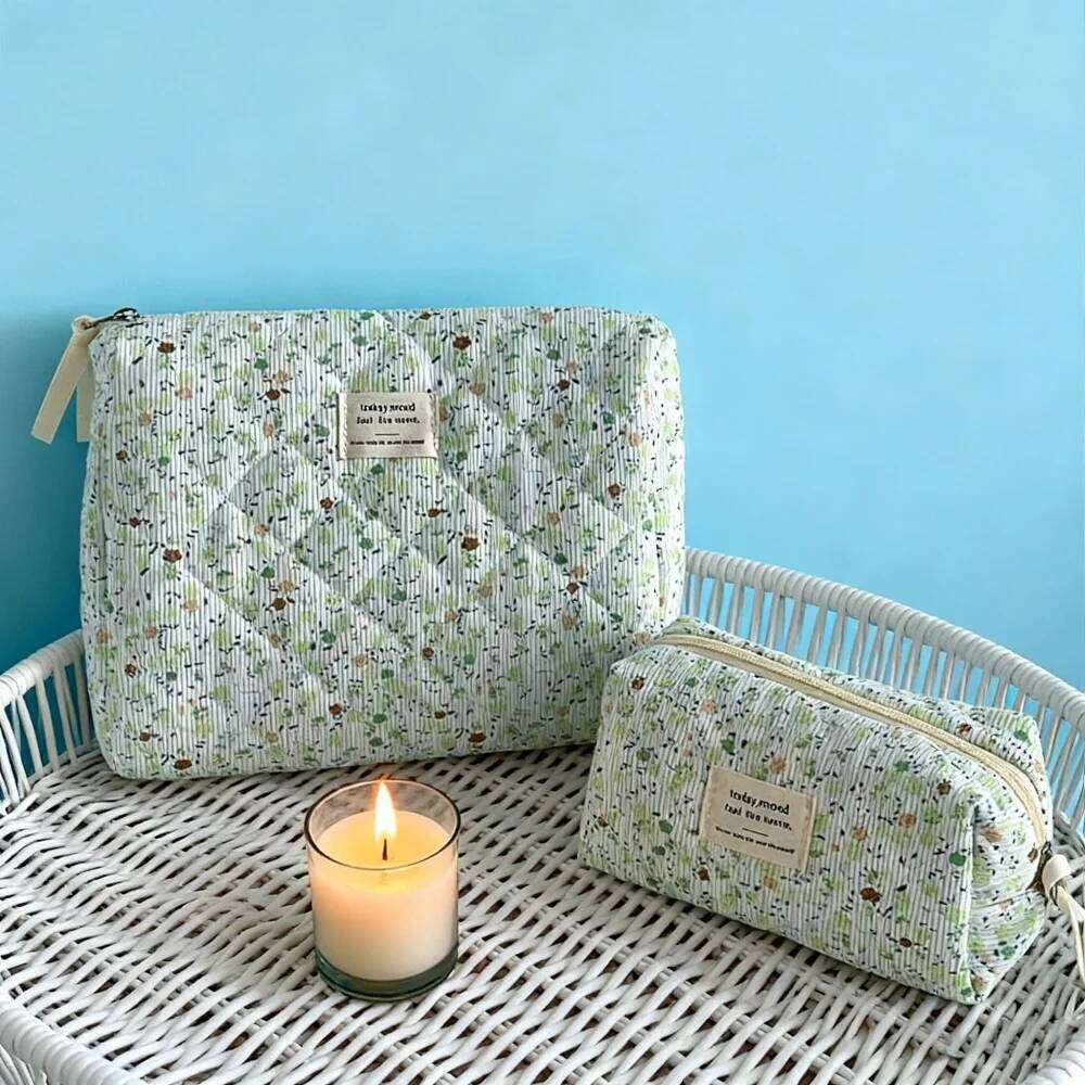 Organizers Cosmetics Travel Makeup Clutch Bag Gifts for Women Cosmetic Pouch Large Y260206