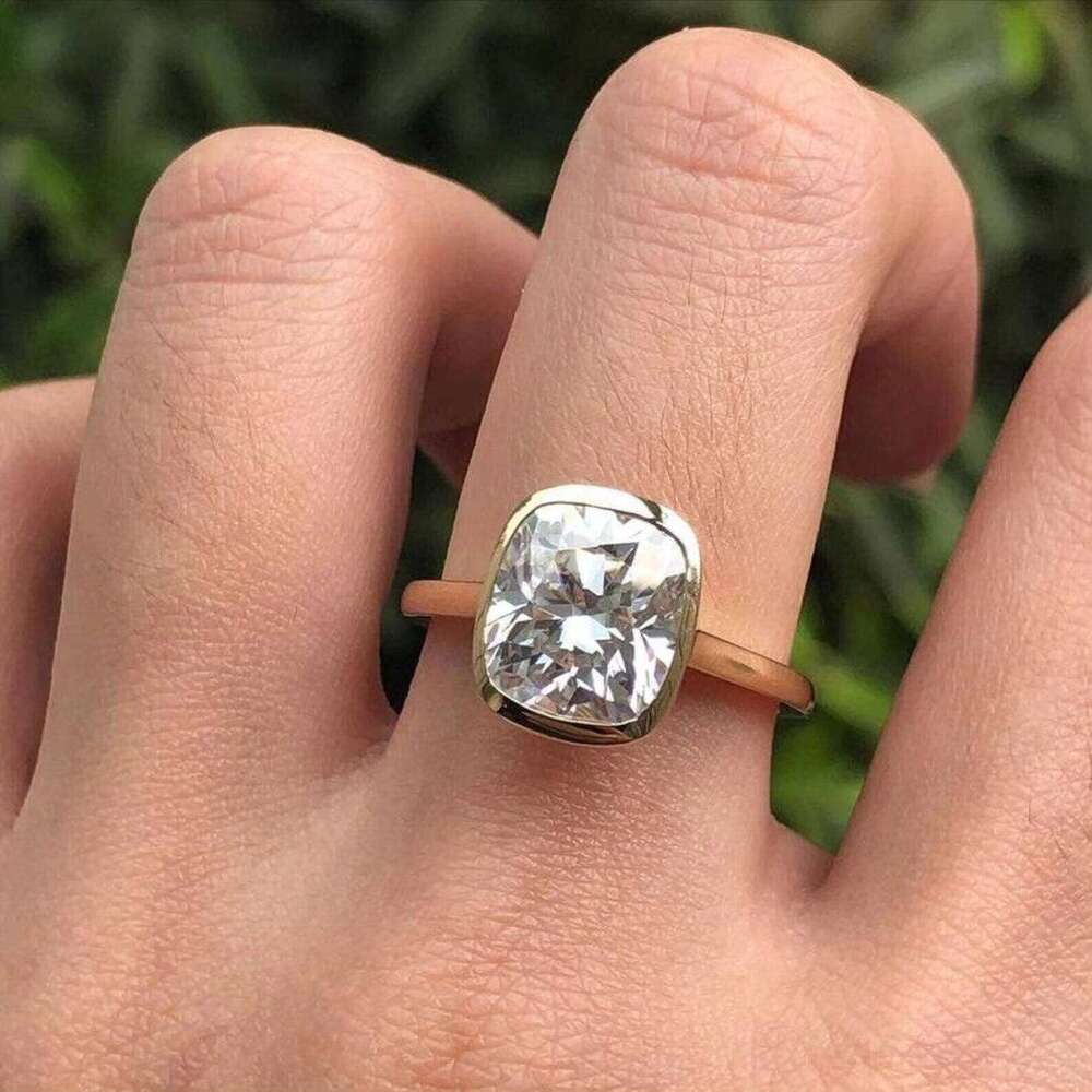 10K Gold Moissanite Diamond Ring Bride Or Couple And Wedding Use Available For Wholesale Supply