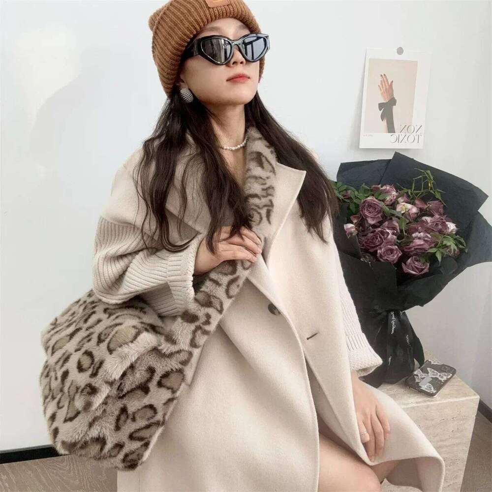 Faux Fur Leopard Print Messenger Bags for Women Vintage Soft Plush Ladies Shoulder Bag Large Capacity Female Furry Handbags XJ260129