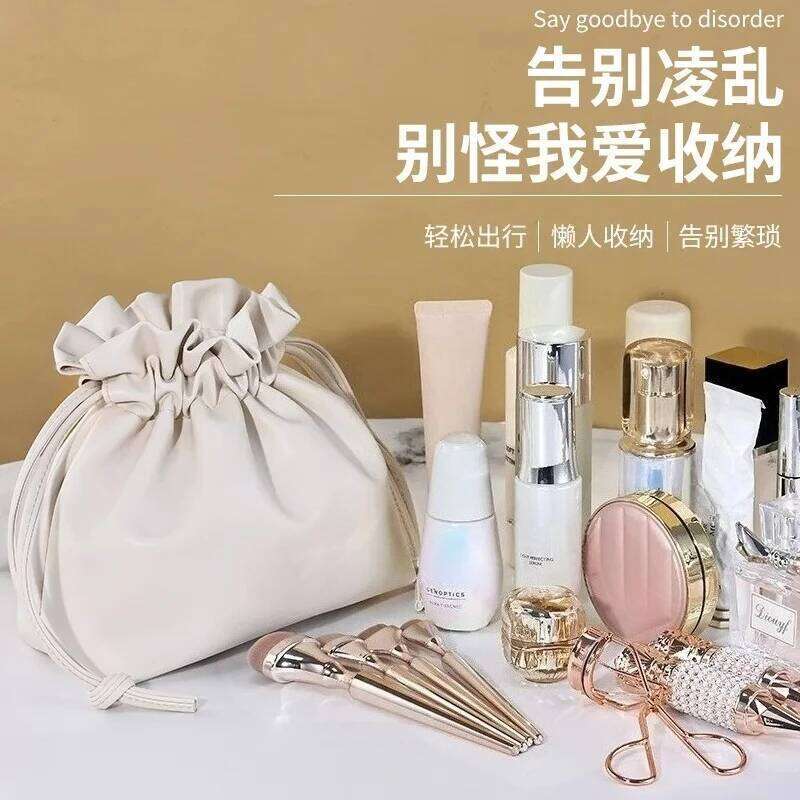 Ins Drawstring Makeup Woman Bag Large Capacity Skincare Storage Bags Portable Handbag Travel Cosmetic Organizer Y260206