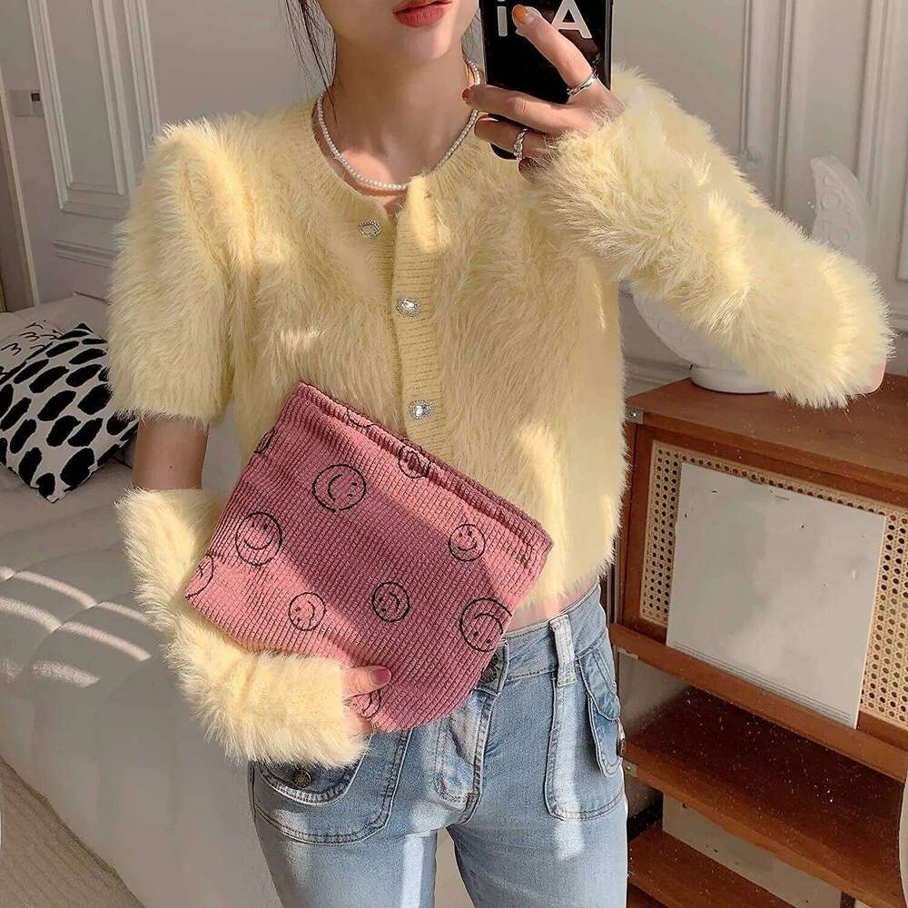 Large Checkered Cosmetic Capacity Travel Toiletry Cute Makeup Brushes Aesthetic Accessories Storage Bag Y260206