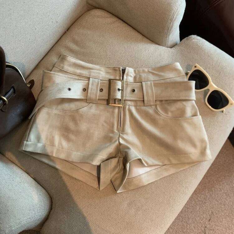 Women's Chic Spring Autumn High Waist Slim Shorts With Belt Lady Streetwear Solid Color Hot Girl Short Pants XJ260206