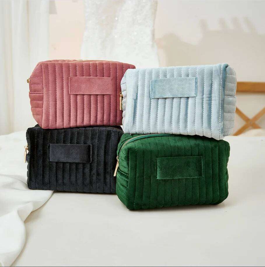 Custom Makeup Wedding Personalized Cosmetic Travel Velvet Toiletry Bag, Mother's Day Gift, Best Mom Gift for Her Y260206