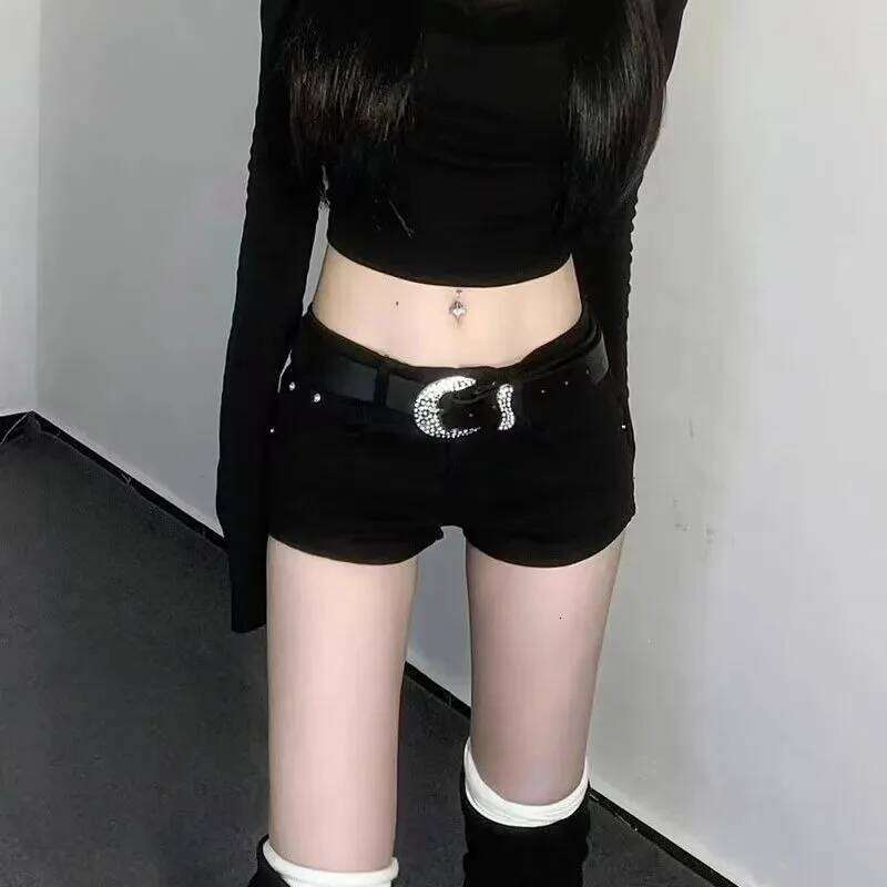 Black Denim for Women New European Style Trendy Summer Mini Shorts Female Sexy Sheath Night Club Slim Ultrashort Jeans XJ260206