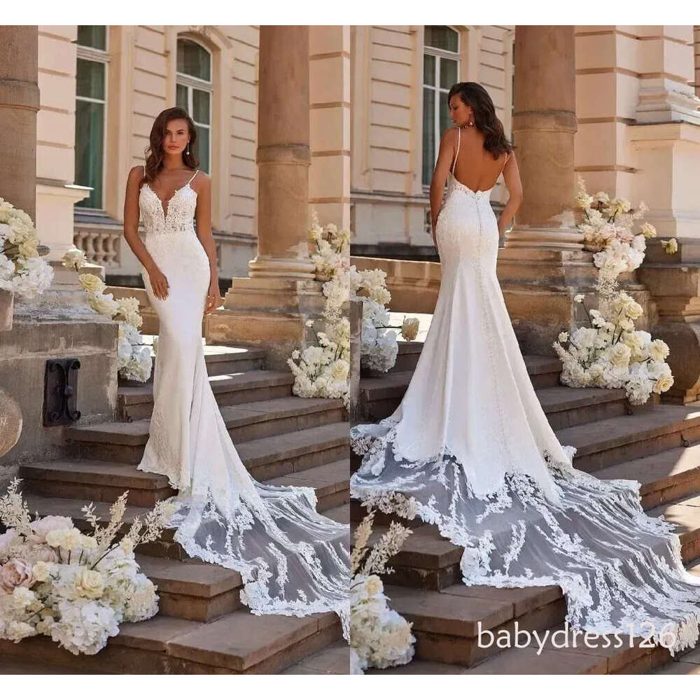 Backless Sexy Lace Mermaid Wedding Dresses Spaghetti Straps Appliques Western Long Train Bridal Gowns Elegant Robes De Mariage BC15730