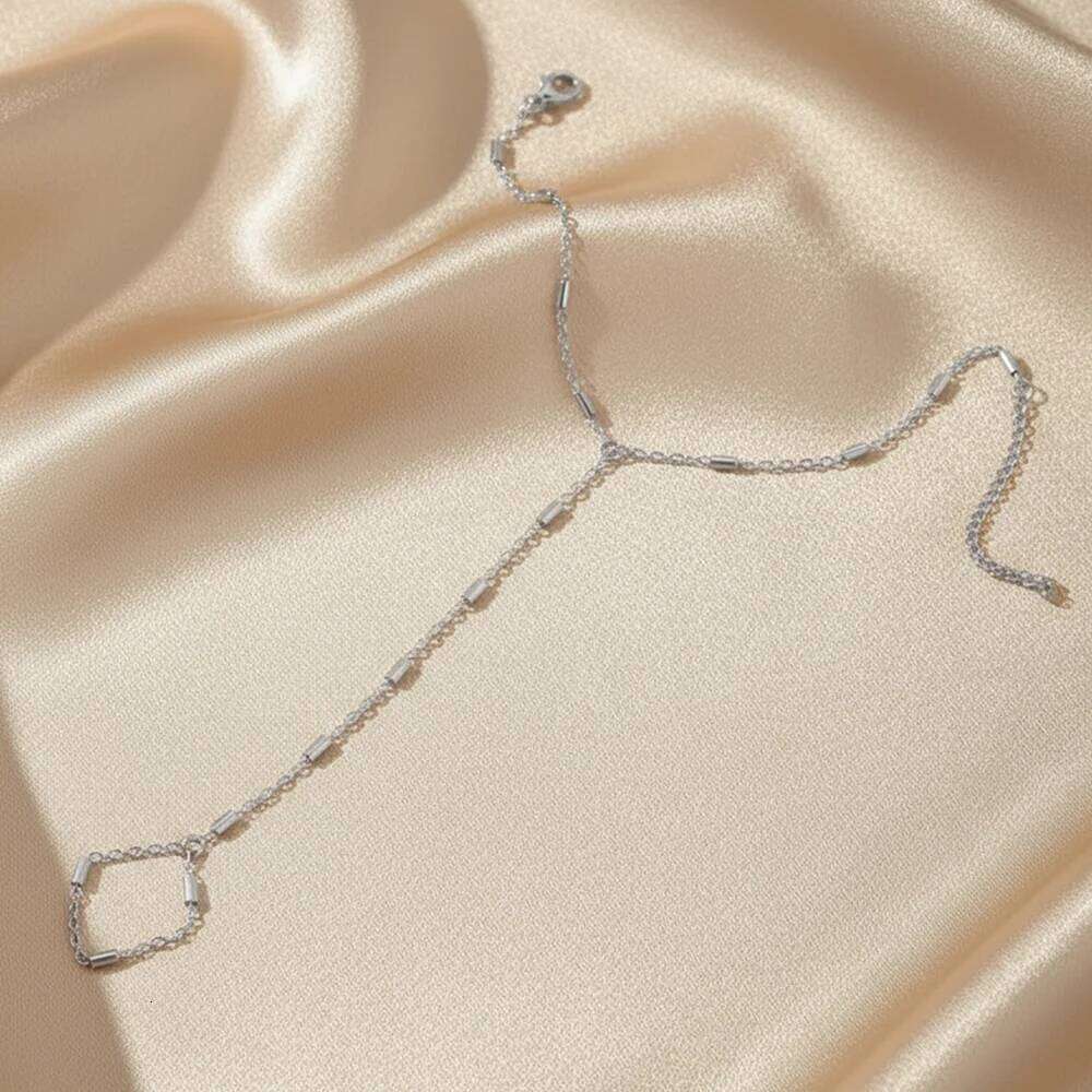 DGIDDK Stainless Steel New Luxury-Style Finger Bracelet Women's Fashionable Minimalist Delicate Wrist Jewellery Creative Gift 26H0206