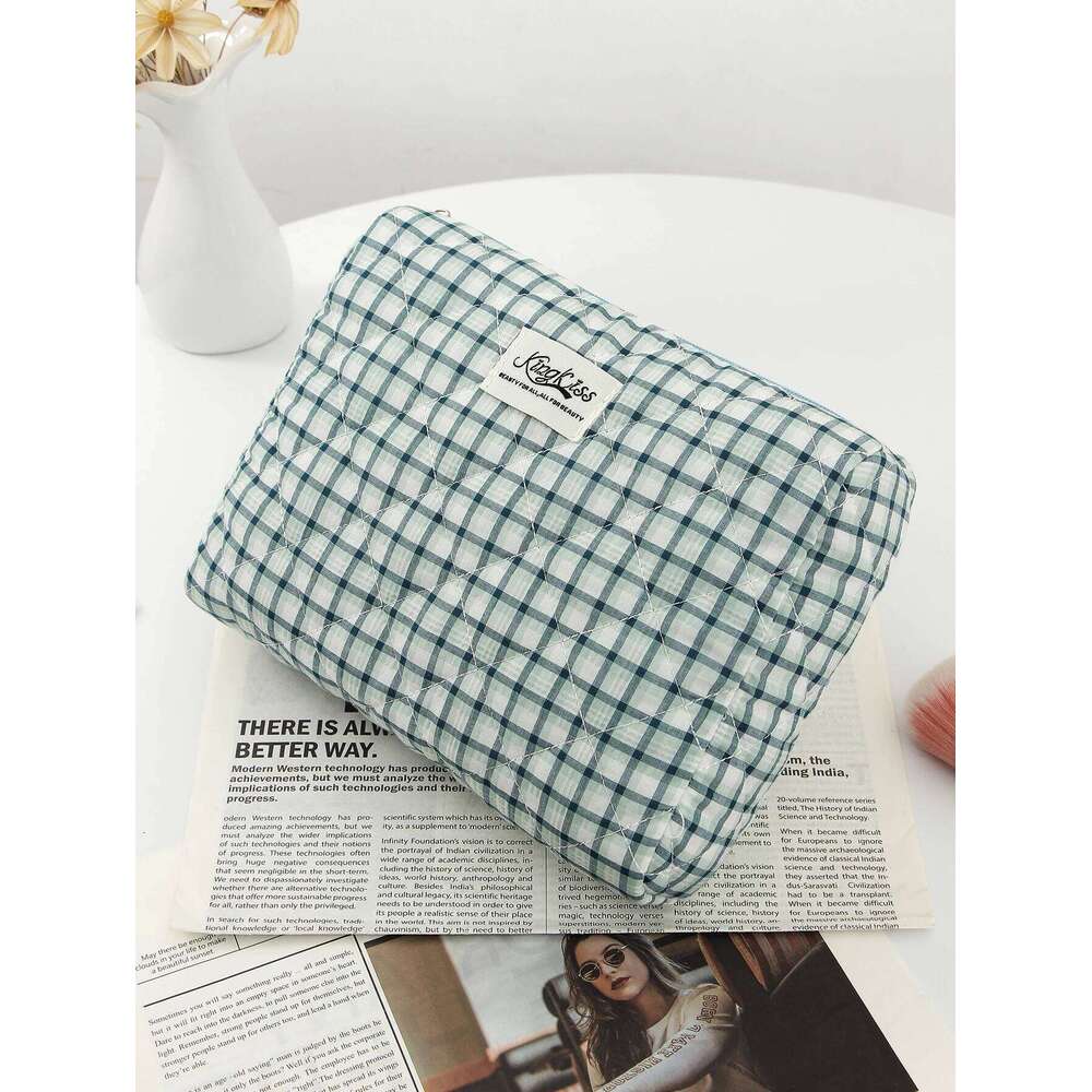 1 pc/set blue and white plaid fashionable portable bathroom essential bag, makeup storage bag Y260206