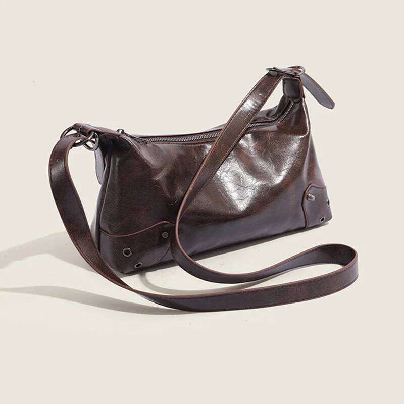 Women Metal Stud Handbag PU Vintage Casual Handbags Large Capacity Soft Leather Armpit Ladies Work Shoulder Bag Y260205