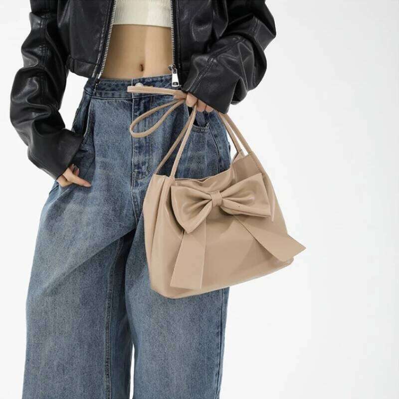 Women's Leather Bags, Sweet Stylish Butterfly Bow Tote Bag, Solid Color Simple and Versatile Single Shoulder Handbag Y260205