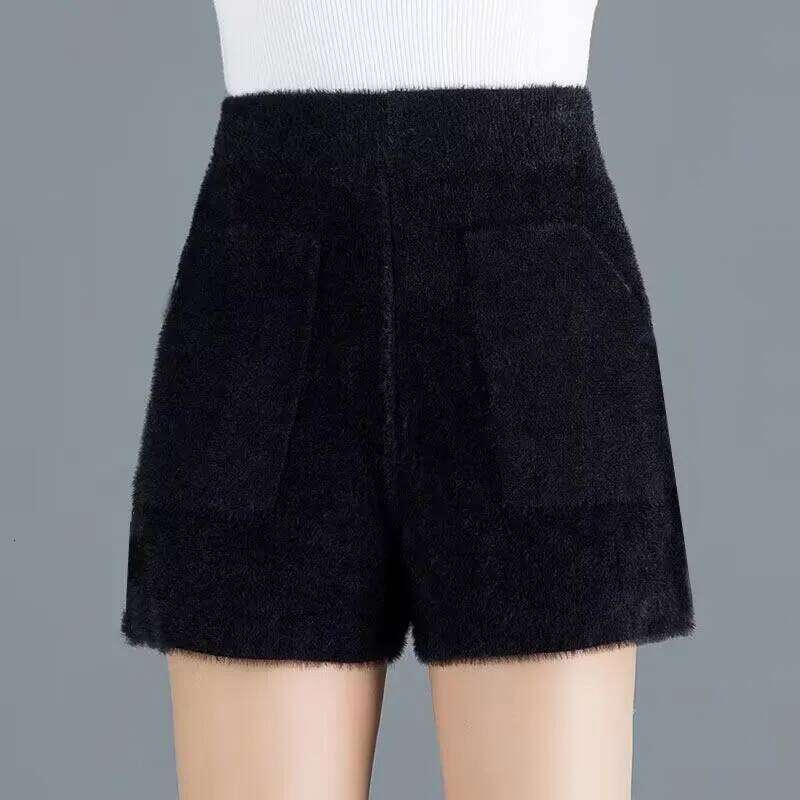 2025 Elastic High Waist Plush Autumn Winter Artificial Mink Wool Women Femme Casual Ladies Shorts Black Boots Pant XJ260206