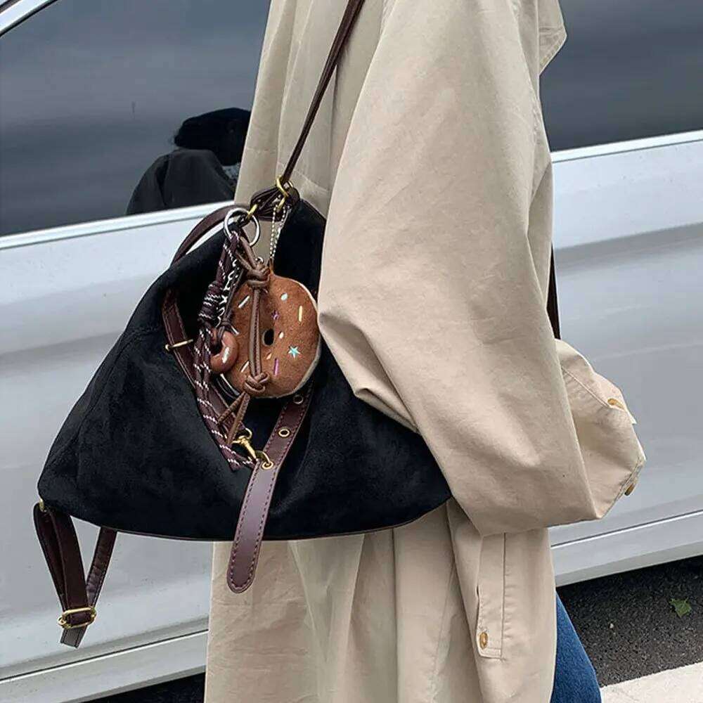 Korean Fashion Large Capacity Shoulder Retro Suede Tote Autumn Winter Premium Handbag Daily Commuting Women'S Bag Y260205