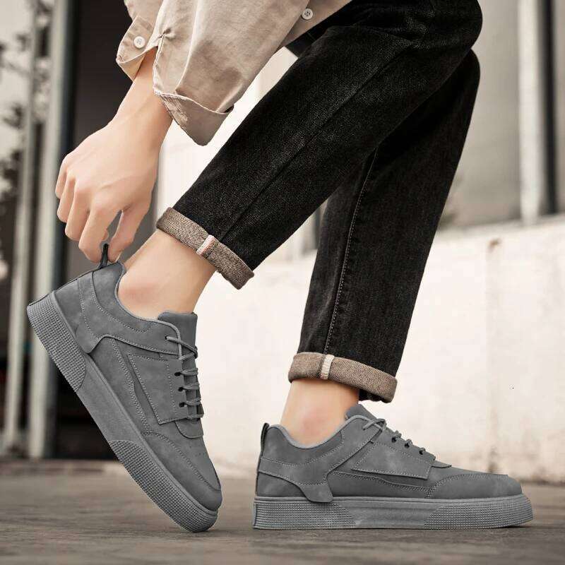 Spring and Autumn Men's New Style Low-Top Lightweight Large Size Trendy Student Fashion Versatile Thick-Soled Sports Shoes Casual Sneakers