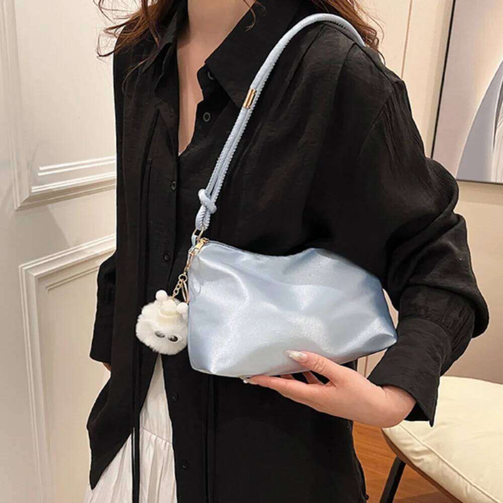 High Quality Solid Color Fashion Elegant Smooth Cloth Satin Underarm Leisure Shoulder Bag Y260205