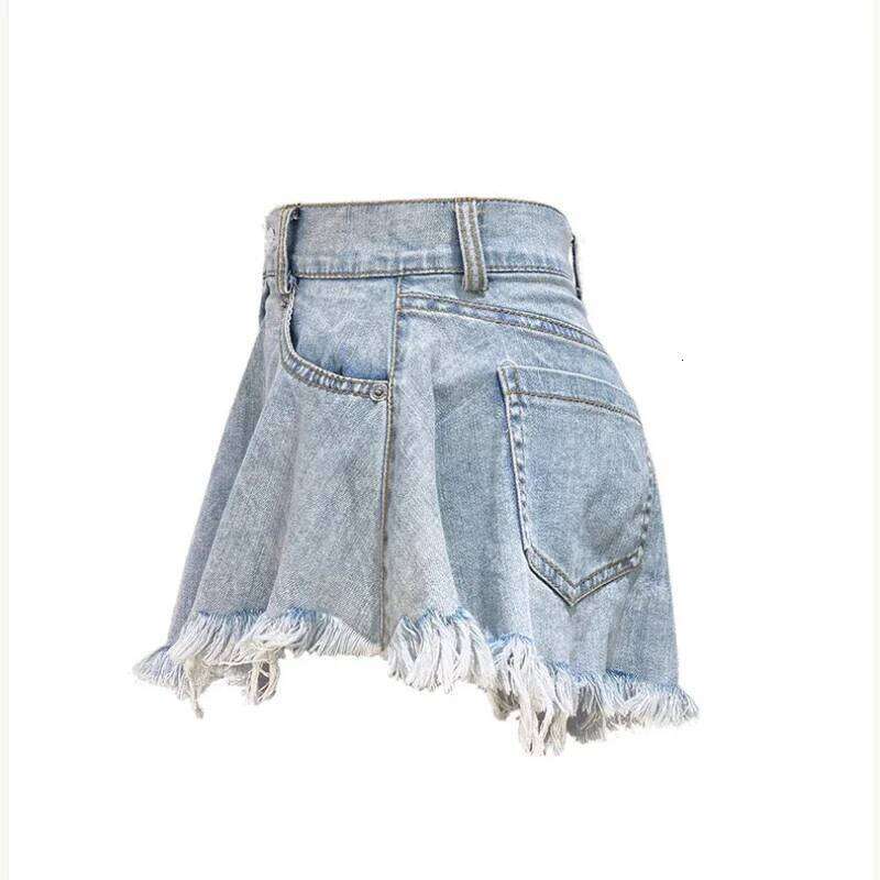 Jean Women Fashion Casual Denim Shorts with Pocket Tassel High Waist Loose Trendy Half Pants Streetwear 2025 Summer New C260206
