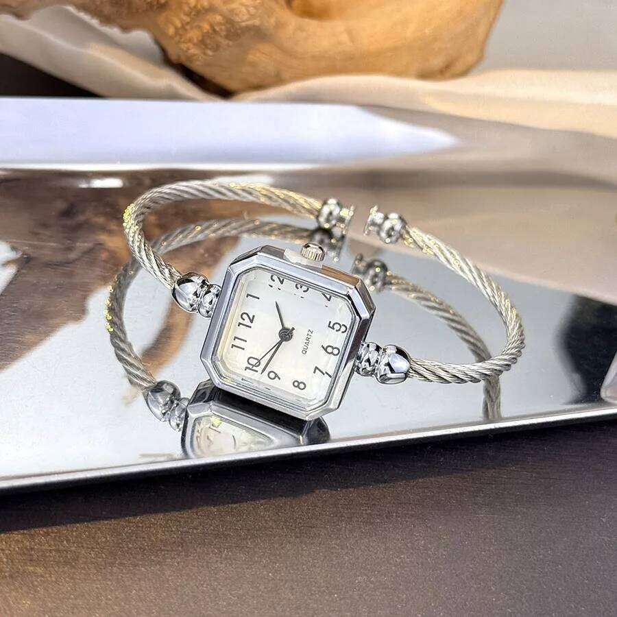 New Fashionable Casual Digital Square Miniature Ladies Quartz Open-Ended Bracelet Watch Stylish Compact Timepiece Z260206