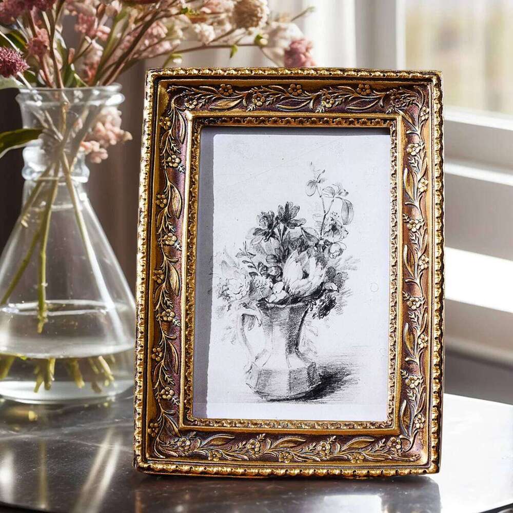 1PC, golden retro photo display frame, resin material three-dimensional pattern decorative frame S260205