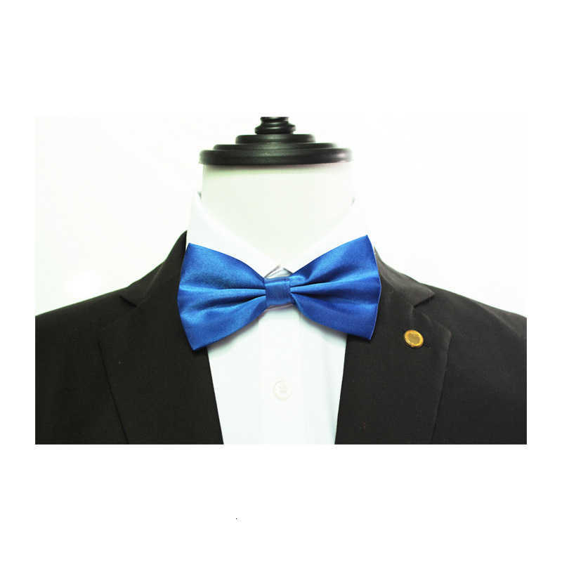 For the groom's wedding, the new groom's best man wears a black suit with a bow tie. It's a large-sized, super-large-sized, elongated version that doesn't require a tie H250912