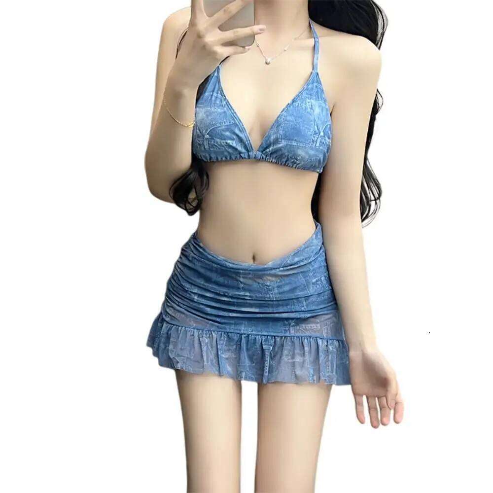 Sexy Design Split Halter Neck Two-Piece Bikini Long Sleeve Slimming Fit 4-Piece Set Vacation XJ260206