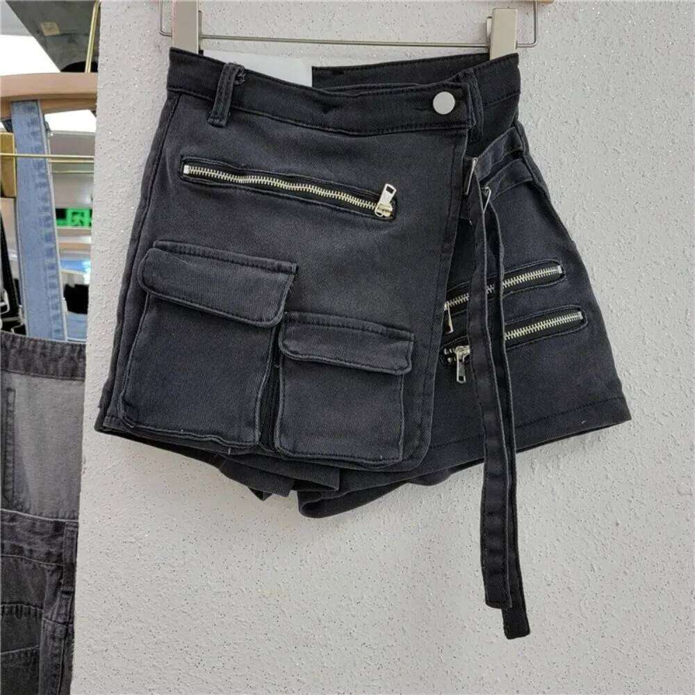 Culottes Women Jeans Short Pants Streetwear Washed Distressed Mid Waist Skinny Pockets Skorts Female 2025 Summer Shorts Skirts XJ260206