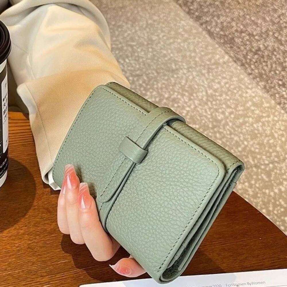 PU Women's Large Capacity Folding Leather Purse Solid Color Pull-out Design Short Wallet for Women Y260206