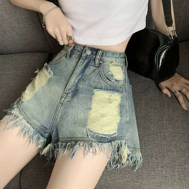 Street Personality Washed Ripped Denim Shorts. New Summer Fashion Retro "Make Old" Loose High-waisted A-line Shorts for Women C260206