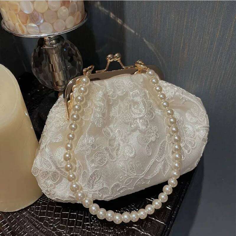 Embroidered Evening Handbags Pearl Chain Shoulder Bag All-Match Clip Dinner Party Clutch Purse Luxury Women Messenger Bags White Y260205