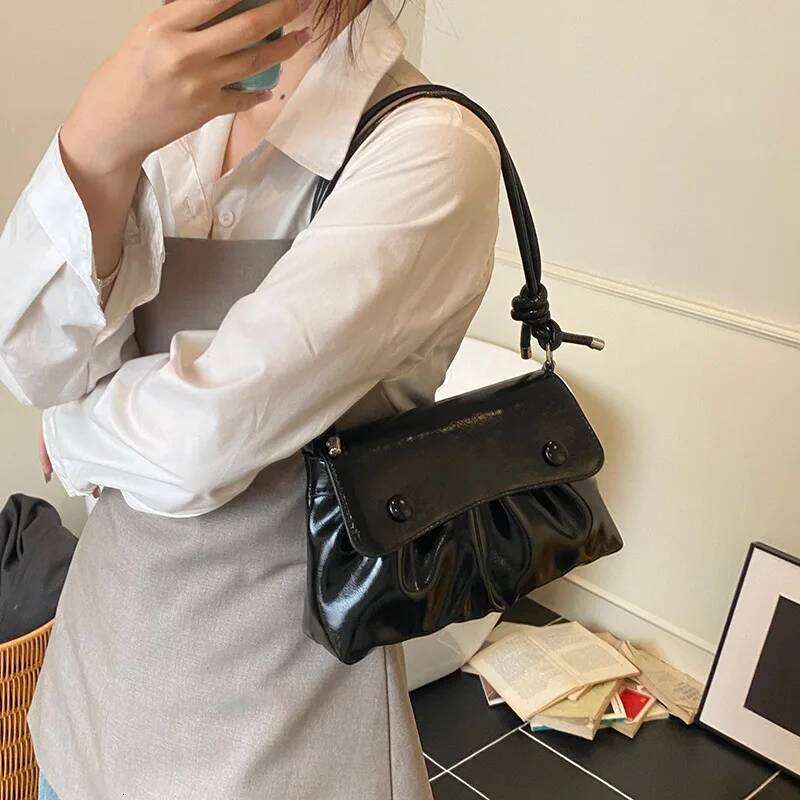 Trendy Crossbody for Women Shoulder Bags Fashionable Designer Versatile Purse and Handbags Female Bag Bolsos De Mujer Y260205