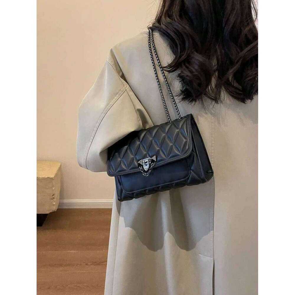 Fashionable Embossed Square Crossbody Diamond Pattern Metal Handbag All-Match Quilted Chain Bag Women's Classic Purse Y260205