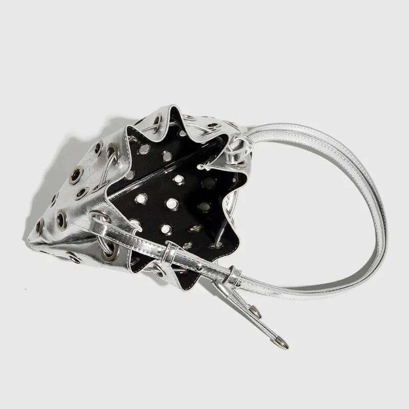 Women Metal Stud Shoulder Large Capacity Retro Hollow Drawstring Crossbody Bag Shopping Vacation Handbag Y260205