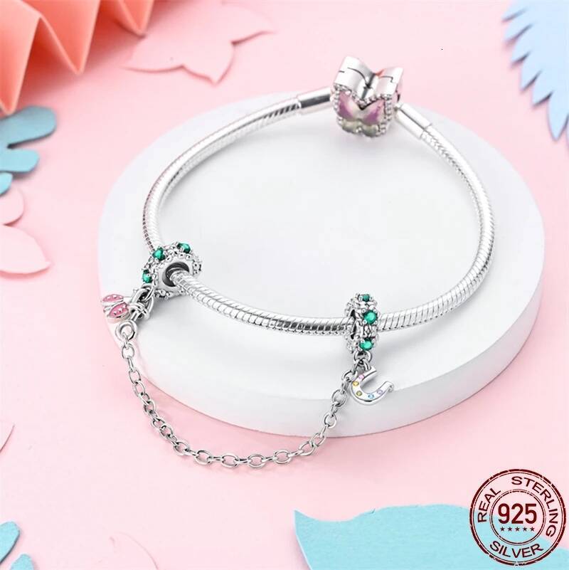 Disney Designer Jewelry New 100% 925 Silver Lucky Clover Safety Chain Charms Bead Fits Original Pan Bracelet Pendant Women Fashion Fine Diy Jewelry lu