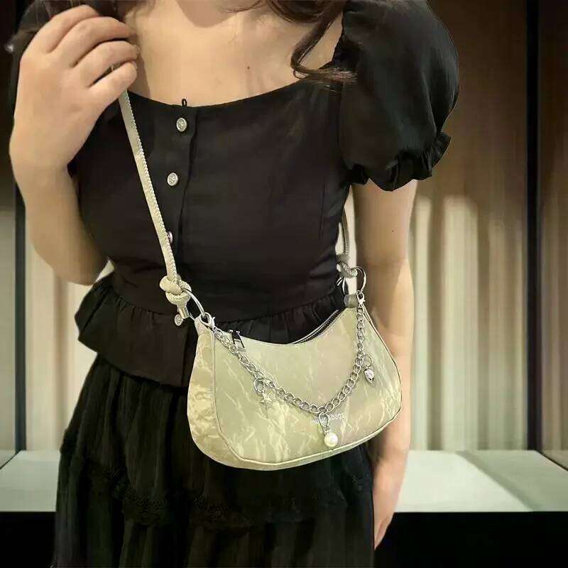 Niche Underarm Women's Fashion Trendy Chain Shoulder Crossbody Versatile Commuting Bag Messenger Bags Girl Birthday Gift Y260205