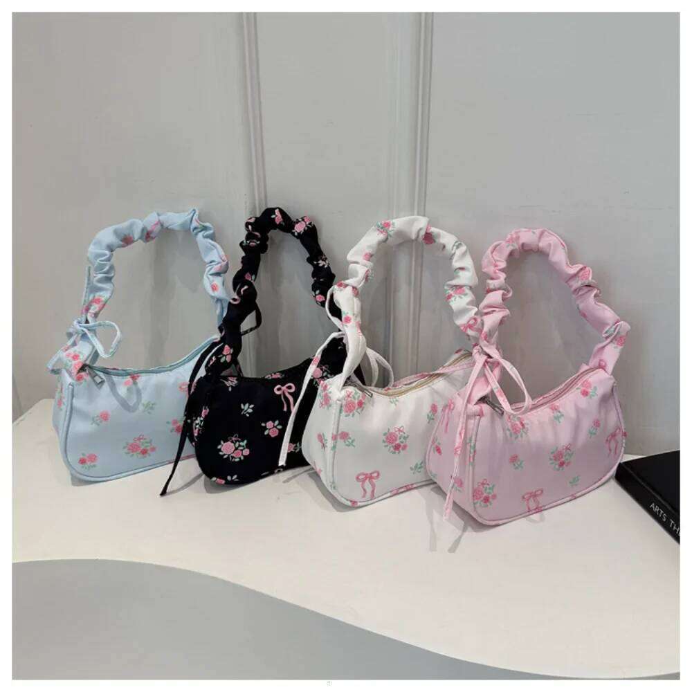Korean Style Women's Shoulder Bag Y2K Sweet Floral Bow Printed Zipper Tote Pleated Canvas Daily Handbag Y260205