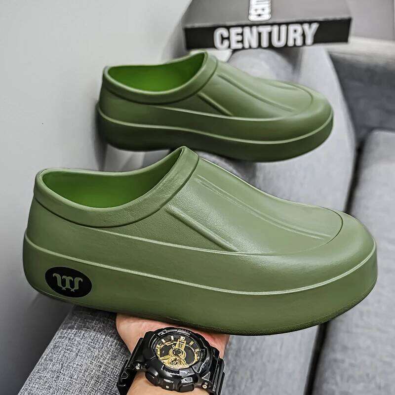 Professional Chef's Shoes Are Anti Slip Waterproof Oil Resistant High End Kitchen Specific Summer Odor Proof for Men Slippers