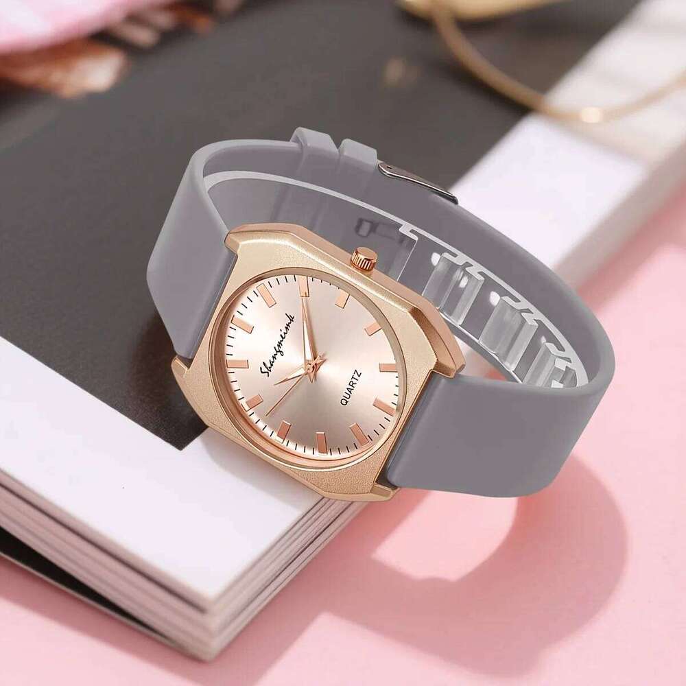 Fashion Square Women's Quartz Watch Casual Silicone Band Unisex Wristwatch Reloj Mujer Girls Clock Gift Z260206