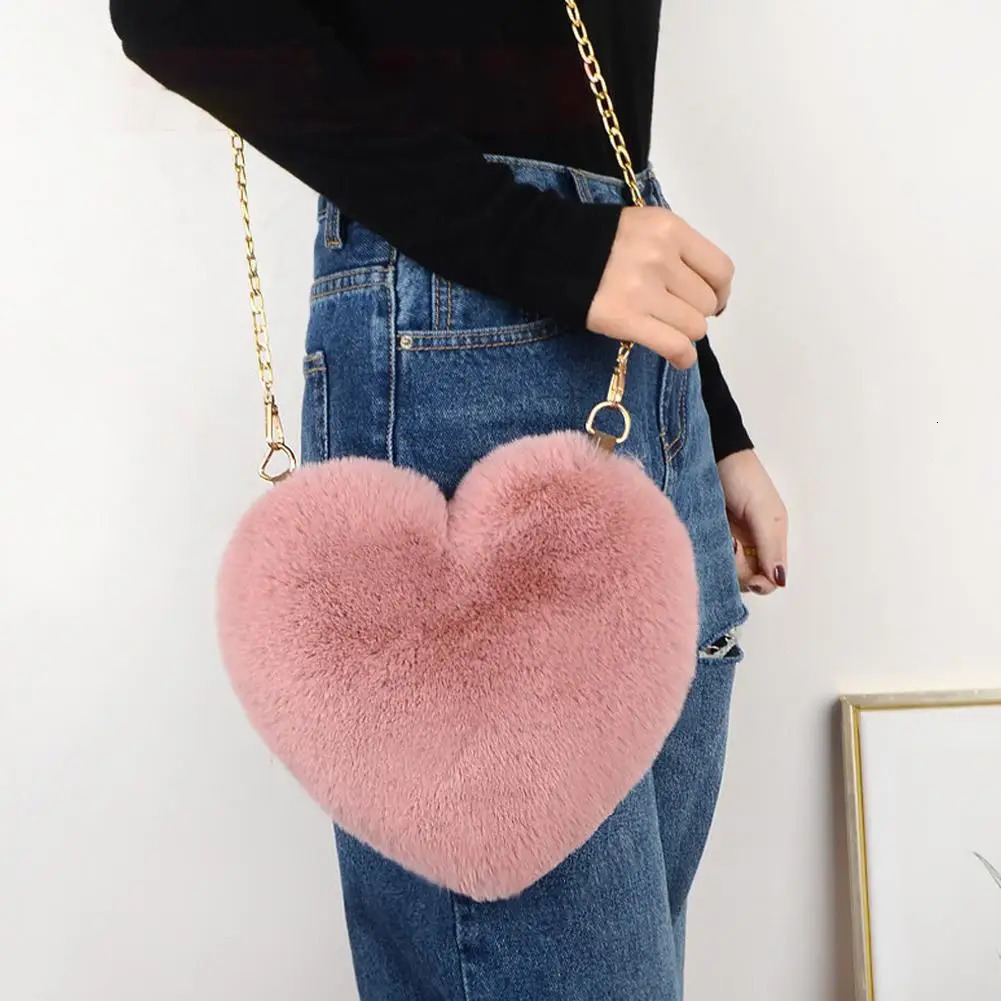 Heart Shaped Faux Fur Purse for Women Fluffy Shoulder Bag with Gold Chain Cute Soft Fuzzy Crossbody Purse Valentines Day 260129