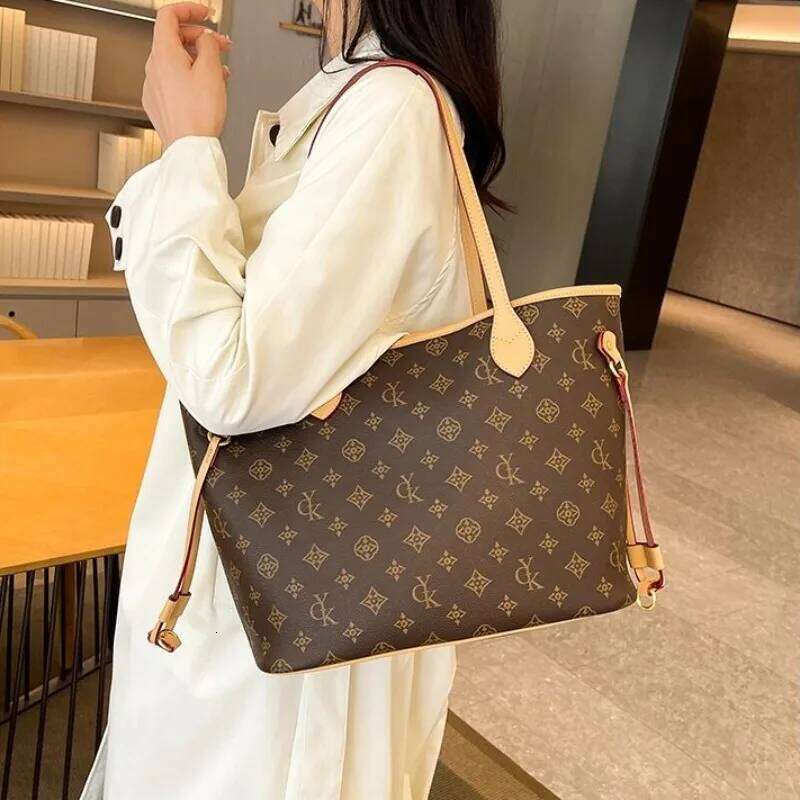 Graceful Woven Diaper Women's Bag One Shoulder Picnic Date Outing Raffia Exquisite Chic Sleek Effortless Elegant Fashionable Y260205